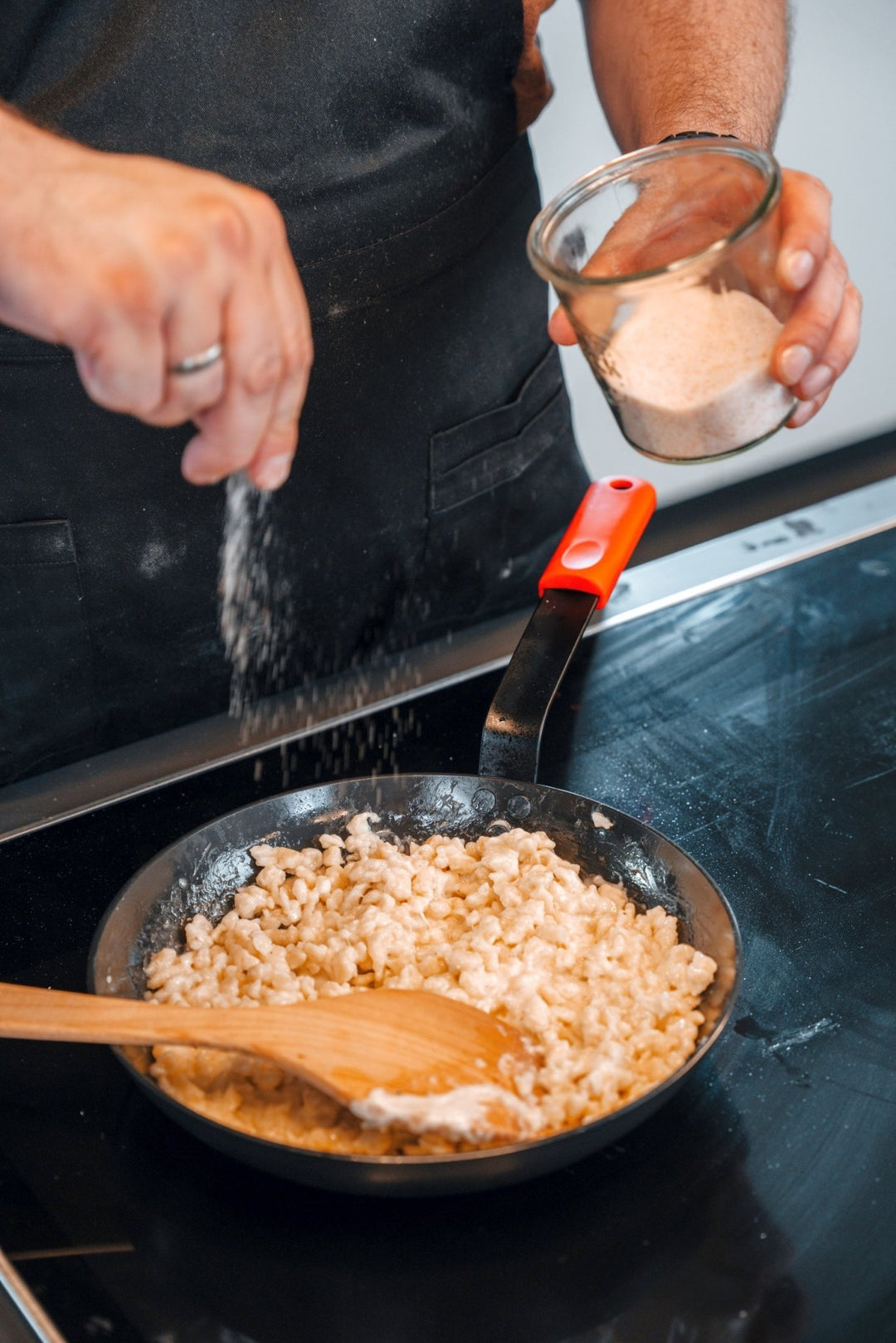 pasoli Bratpfanne 28cm - Carbonstahl Bratpfanne für alle Herdarten - pasoli GmbH