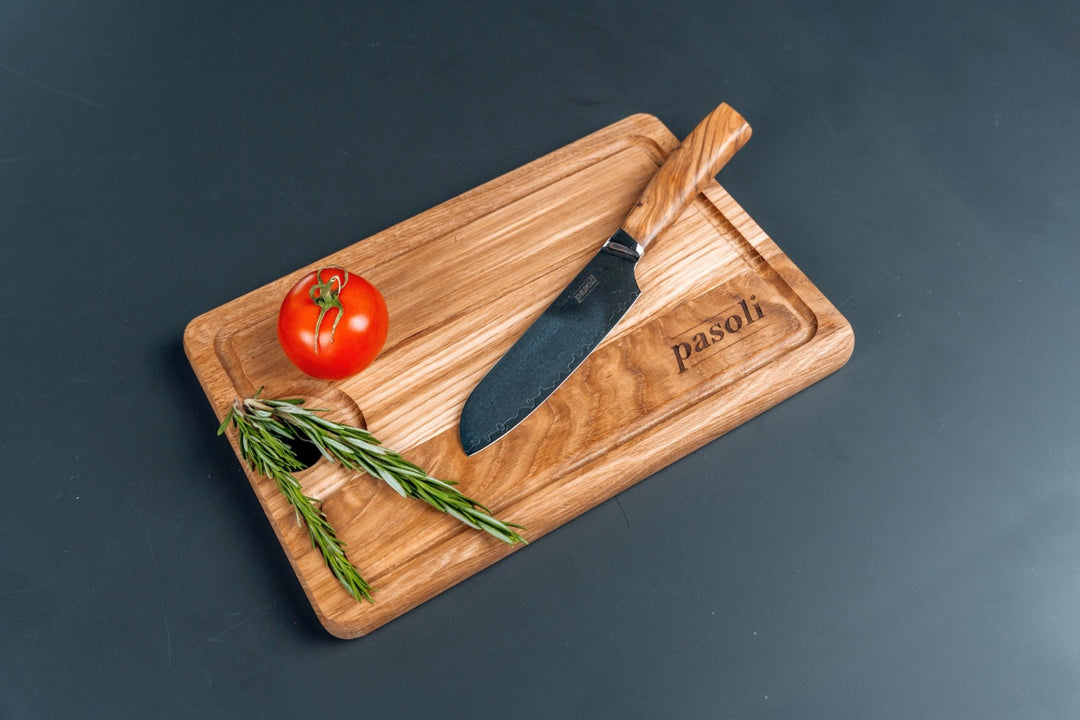 pasoli Set "Katto" - Damast Santoku 13cm inkl. Schneidebrett aus Eichenholz - pasoli GmbH