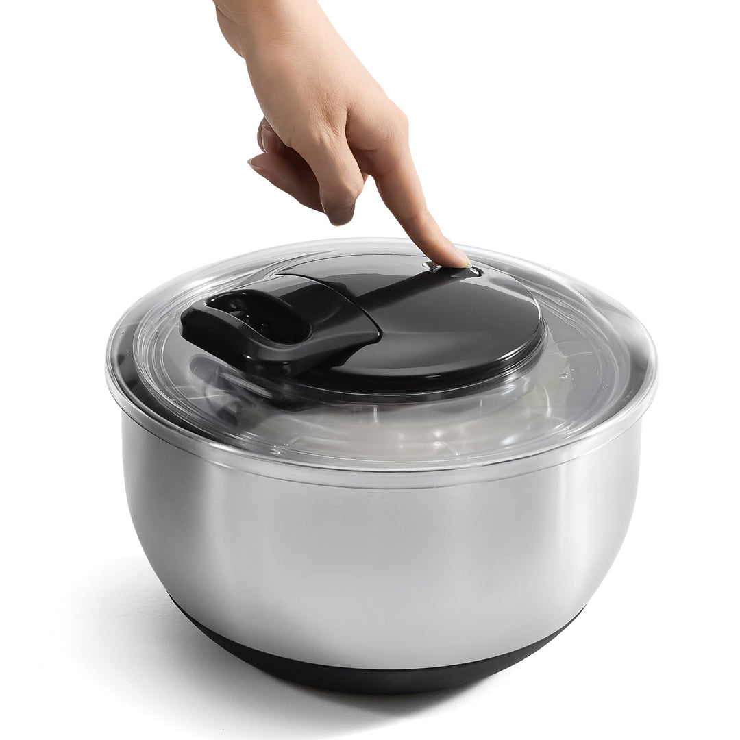 Salatschleuder mit Stopfunktion aus Edelstahl, mit integrierter Mandoline - pasoli GmbH